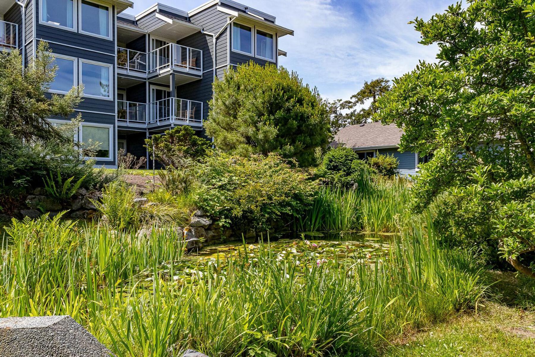 Pacific Shores Resort & Spa Parksville Exterior foto