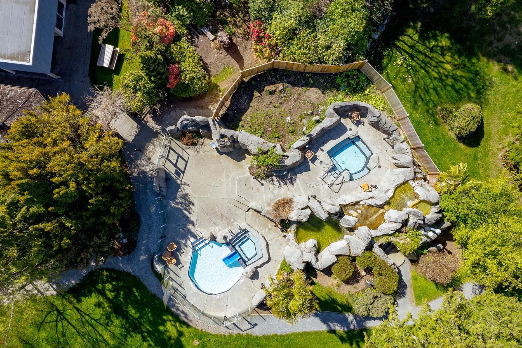 Pacific Shores Resort & Spa Parksville Exterior foto